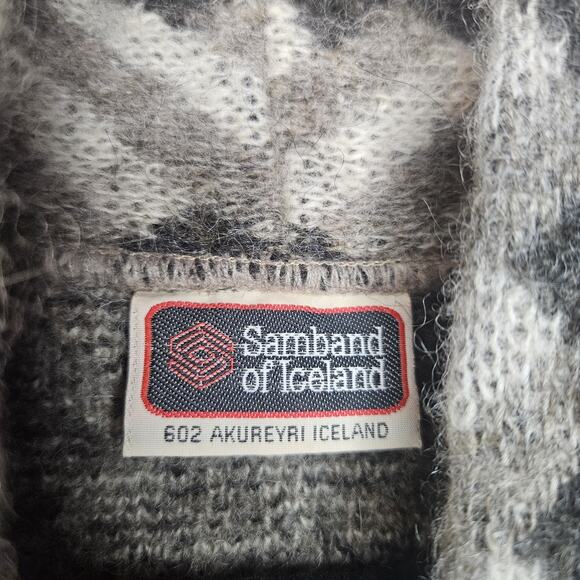Samband of Iceland Vtg Wool Crop Cardigan Sweater Herringbone Chunky Knit XL - Picture 7 of 9